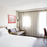 Отель Novotel Pau Pyrenees