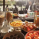 Novotel Pau Pyrenees 4* ليسكار