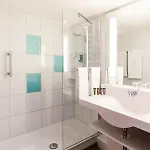 فندق Novotel Pau Pyrenees ليسكار