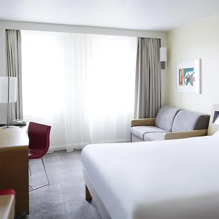 Novotel Pau Pyrénées 4*