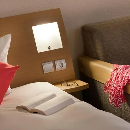 Novotel Pau Pyrénées Hotel Lescar