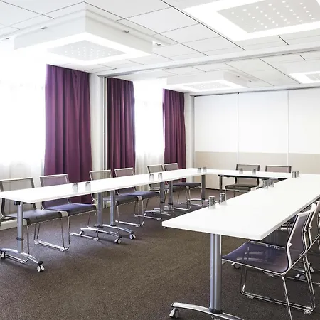 호텔 Novotel Pau Pyrenees 레스카