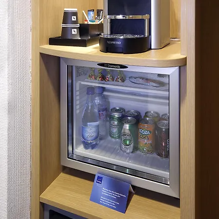 호텔 Novotel Pau Pyrenees 4*