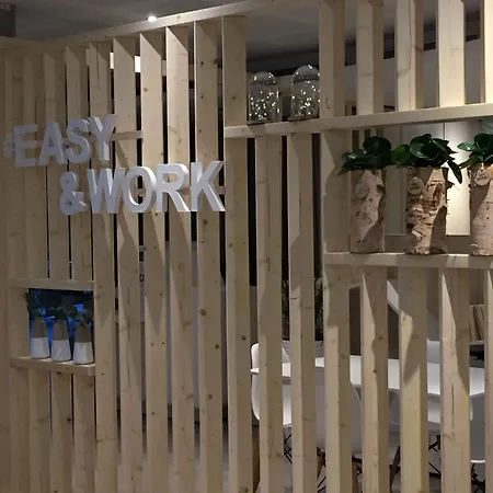 Novotel Pau Pyrenees 호텔 4*