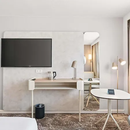 Novotel Pau Pyrénées 4* Lescar