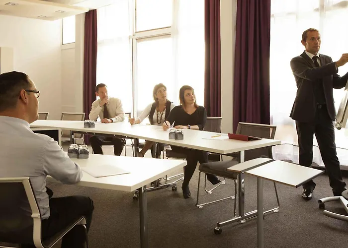 Novotel Pau Pyrenees فندق