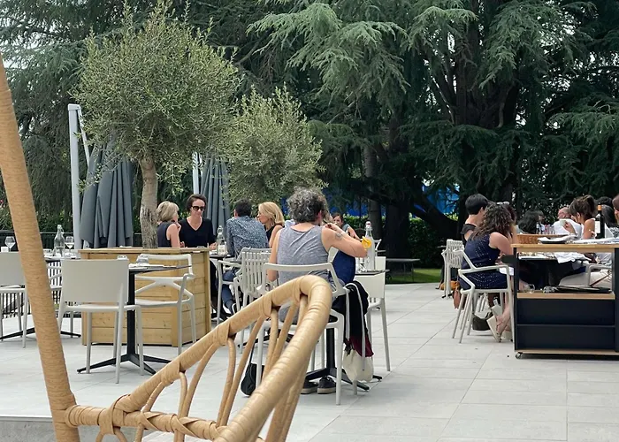 Novotel Pau Pyrénées 4* Lescar